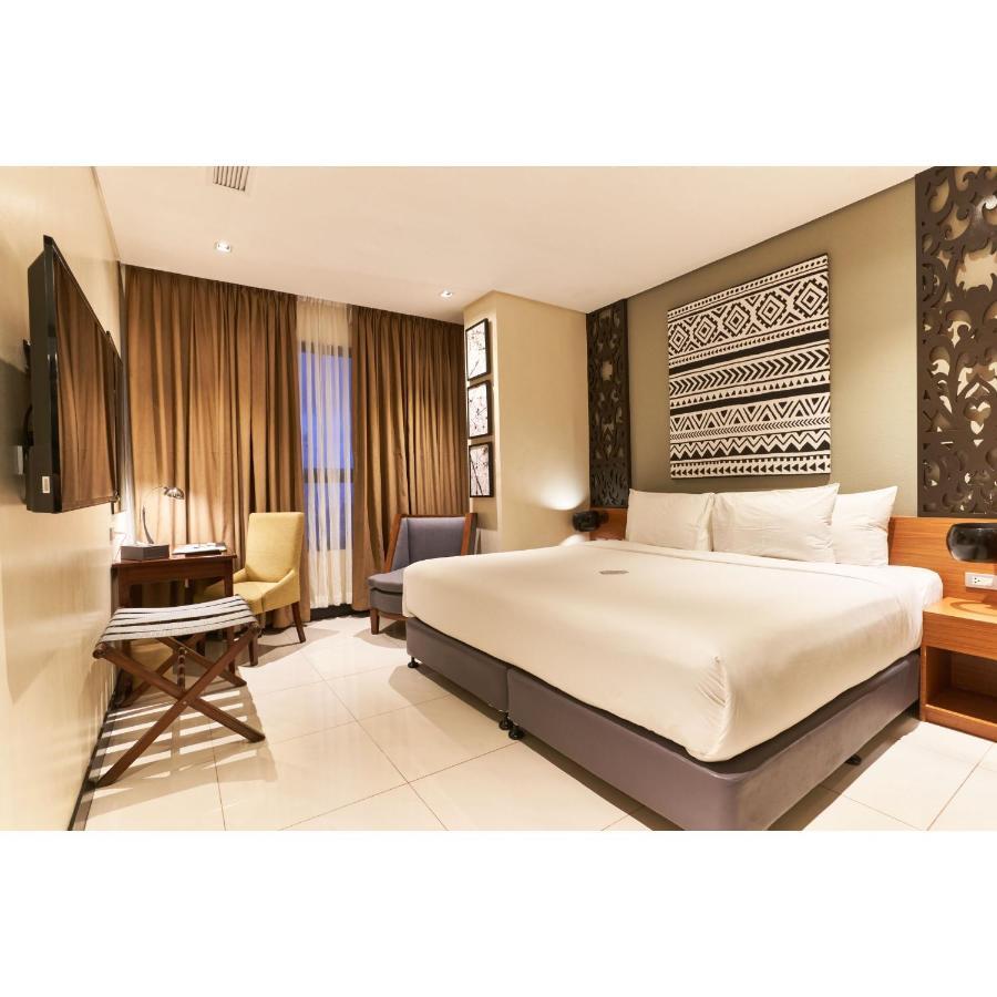 Summit Hotel Tacloban Bagian luar foto