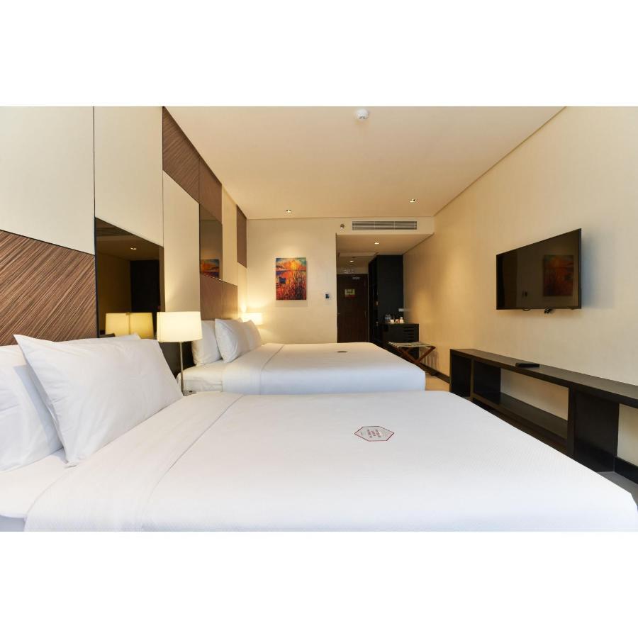 Summit Hotel Tacloban Bagian luar foto